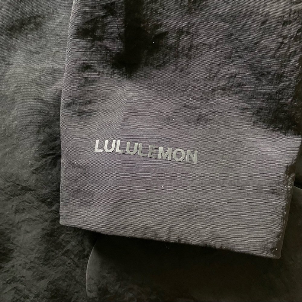 Lululemon Lightweight Collared A-Line Coat Jacket in Black - Picture 8 of 12
